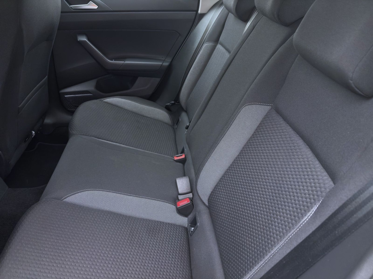 Thumb 15: Volkswagen Polo 1.0 MPI LIFE NAVI SITZHZG LED KLIMA DAB+