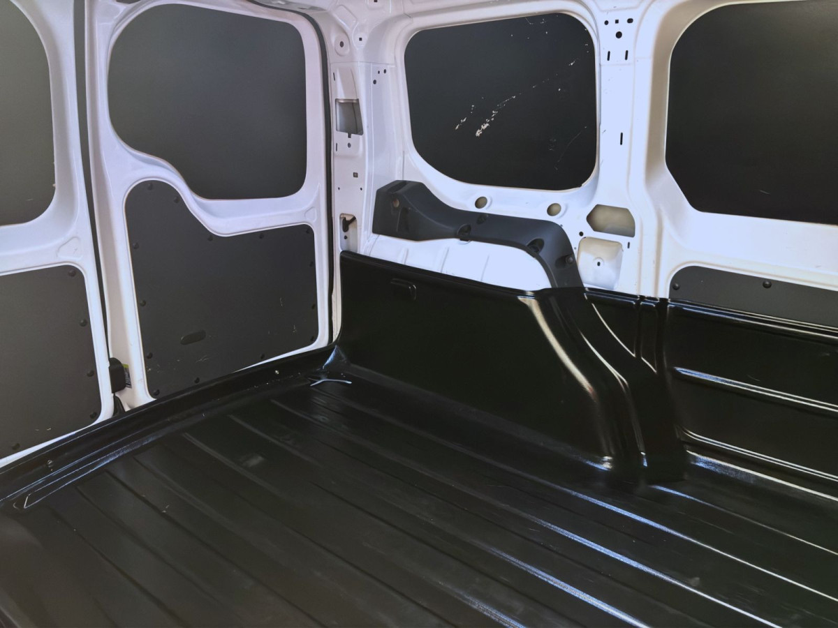 Thumb 14: Volkswagen Caddy Cargo 2.0 TDI SITZHZG PDC GRA DAB+