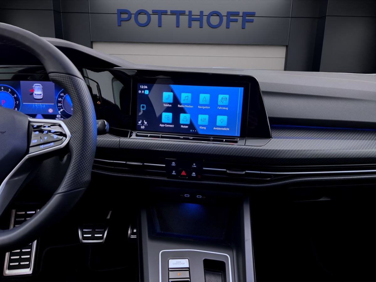 Thumb 14: Volkswagen Golf 1.5 eTSI DSG R-LINE NAVI SITZHZG PDC LED