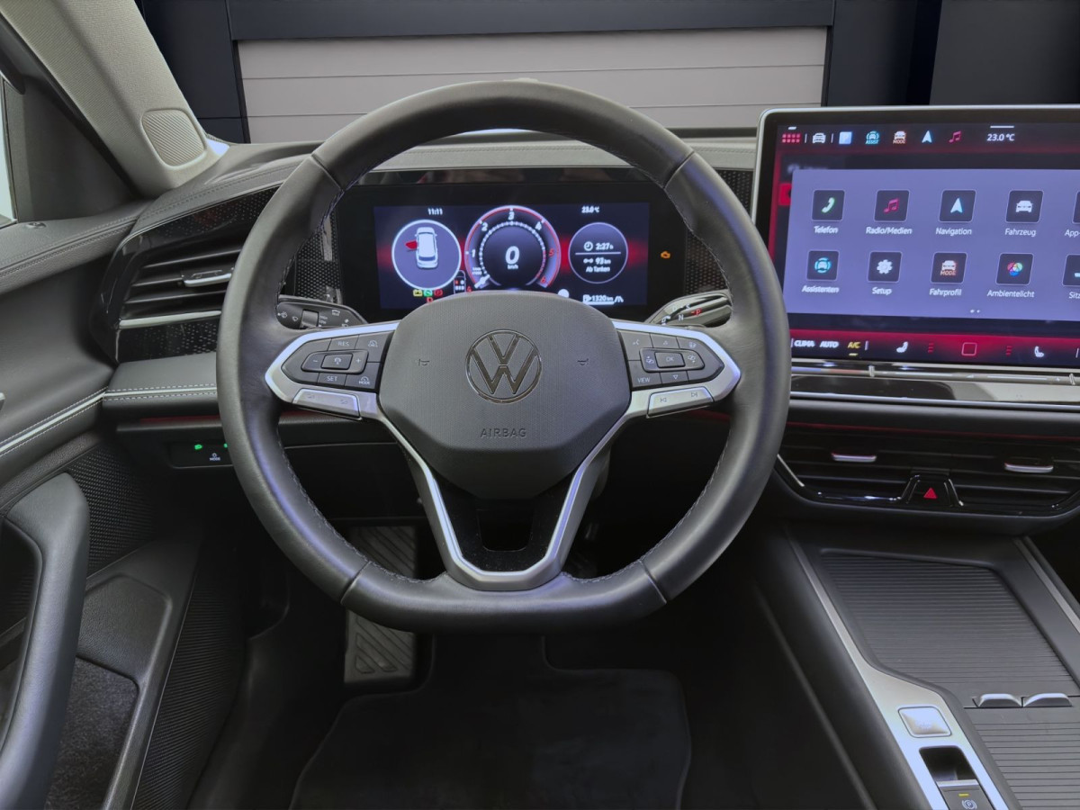 Thumb 11: Volkswagen Passat Variant 2.0 TDI DSG BUSINESS NAVI AHK HuD SHZG