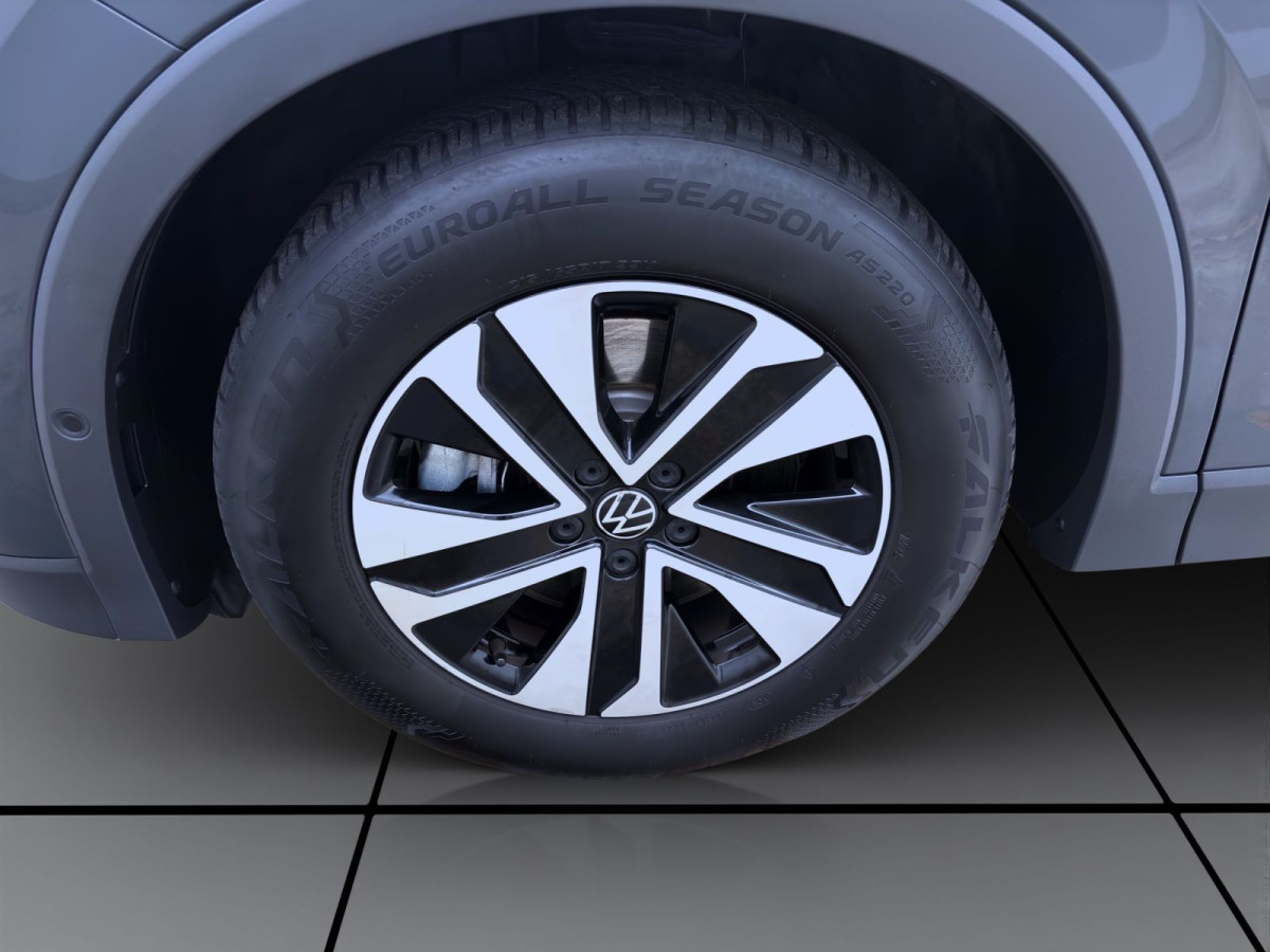 Thumb 8: Volkswagen Tiguan 2.0 TDI DSG ENERGY AHK NAVI KAMERA LED+