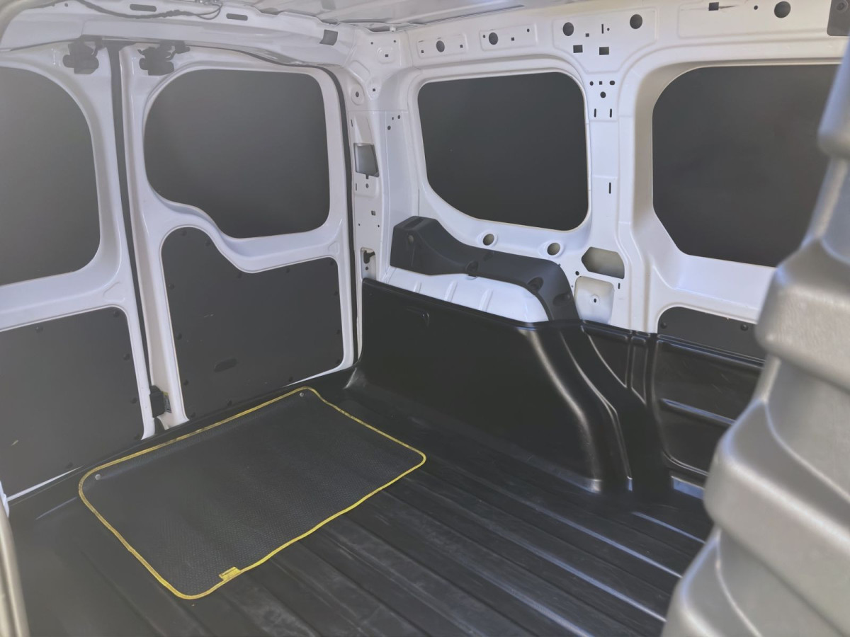 Thumb 14: Volkswagen Caddy Cargo 2.0 TDI SITZHZG PDC GRA DAB+