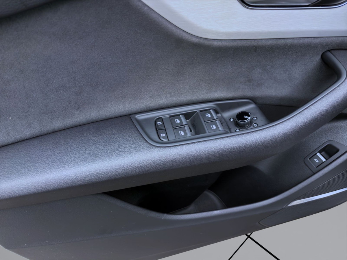 Thumb 10: Audi Q8 50 TDI Q S LINE STDHZG PANO AHK HD-MATRIX B&O