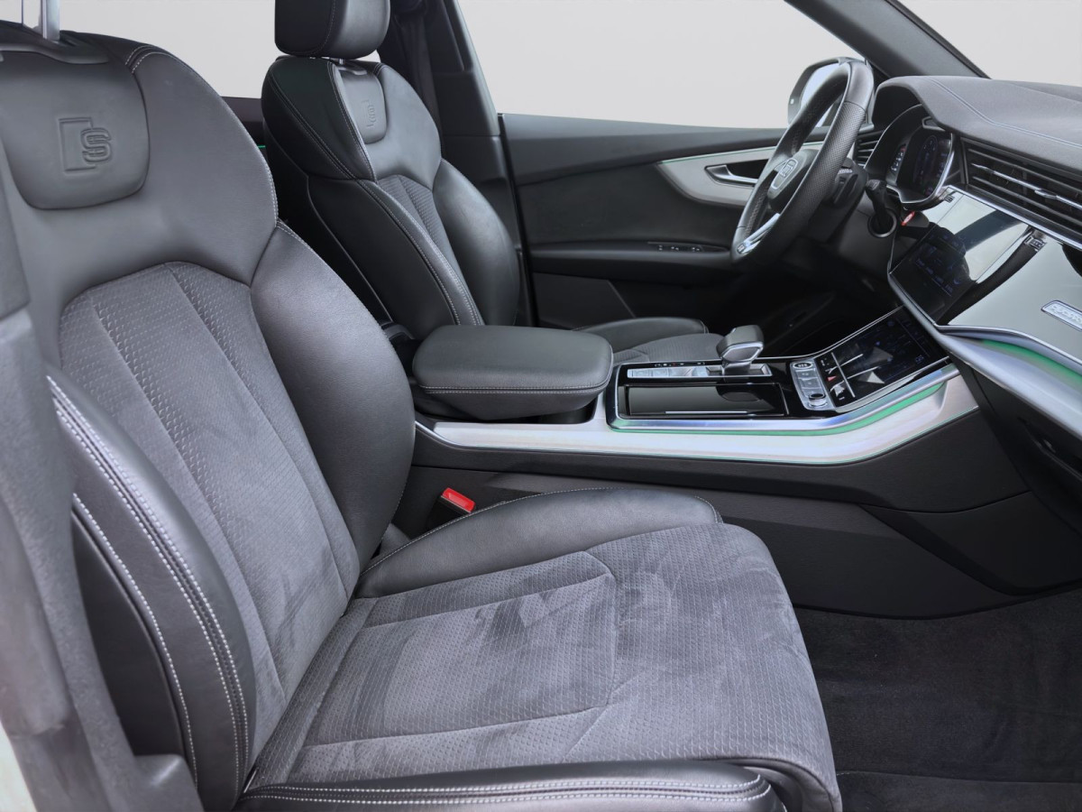 Thumb 16: Audi Q8 50 TDI Q S LINE STDHZG PANO AHK HD-MATRIX B&O