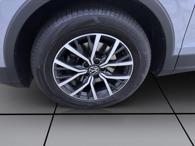 Bild 8: Volkswagen Tiguan 2.0 TDI DSG LIFE AHK MATRIX NAVI SITZHZG