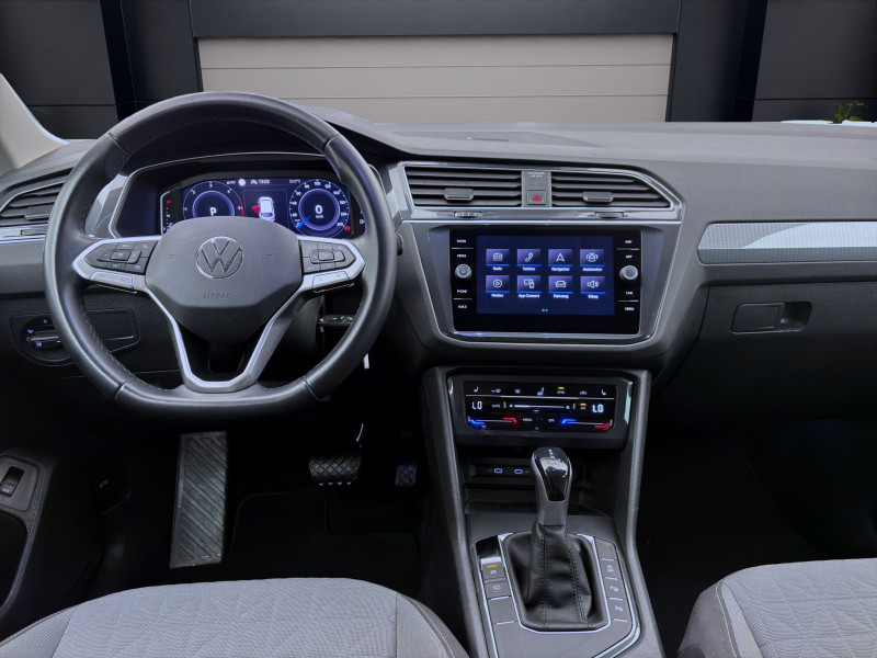Bild 13: Volkswagen Tiguan 2.0 TDI DSG LIFE AHK MATRIX NAVI SITZHZG