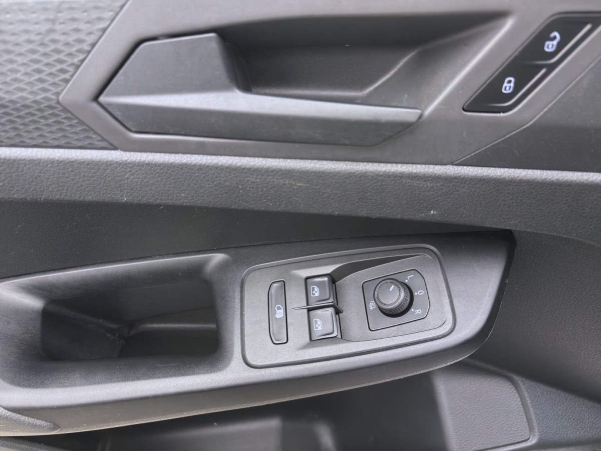 Thumb 9: Volkswagen Caddy Cargo 2.0 TDI SITZHZG PDC GRA DAB+
