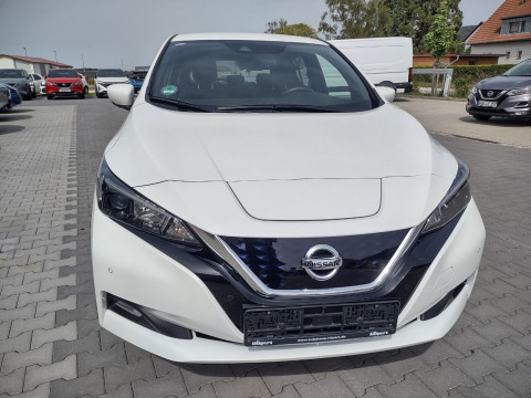 Ansicht 5 - Gebrauchtwagen Fahrzeug, Modell Leaf der Marke Nissan von Verkäufer Autohaus Karl Hilpert GmbH