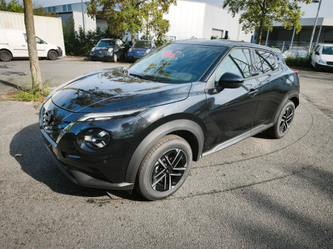 Automodell: Juke in der Farbe schwarz