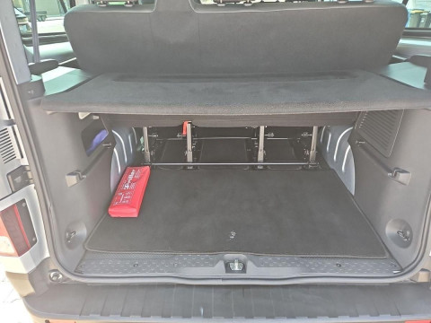 Ansicht 11 - Gebrauchtwagen Fahrzeug, Modell NV300 der Marke Nissan von Verkäufer Autohaus Priller – Zweigniederlassung der Autohaus MKM Huber GmbH