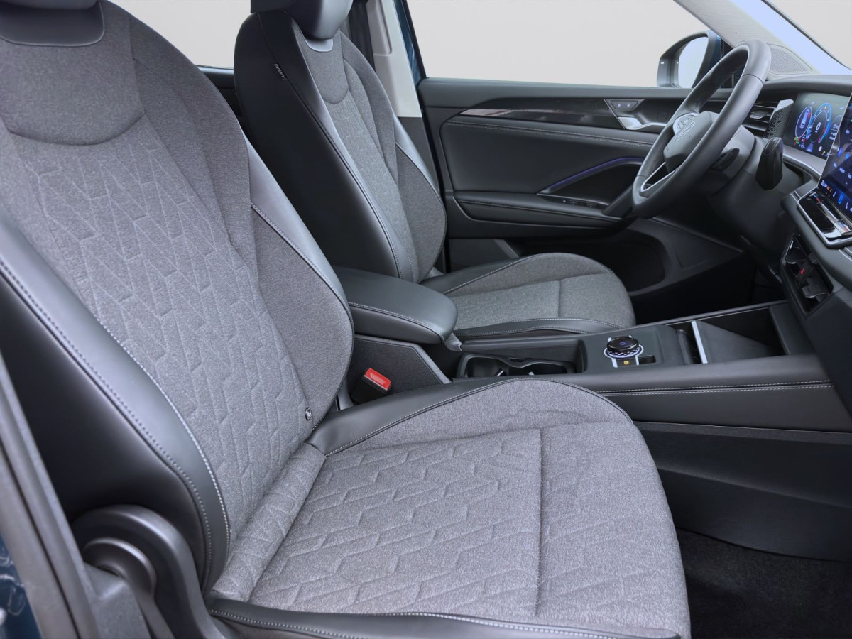 Thumb 16: Volkswagen Tayron 1.5 eTSI DSG LIFE NAVI AHK KAMERA KLIMA