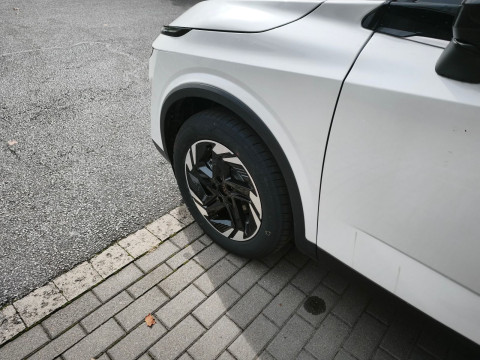 Ansicht 6 - Neuwagen Fahrzeug, Modell Qashqai der Marke Nissan von Verkäufer AM Automobile GmbH