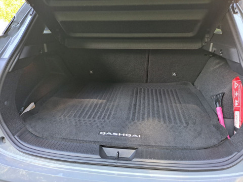 Ansicht 7 - Gebrauchtwagen Fahrzeug, Modell Qashqai der Marke Nissan von Verkäufer Autohaus Roland Stern - Zweigniederlassung der Autohaus MKM Huber GmbH
