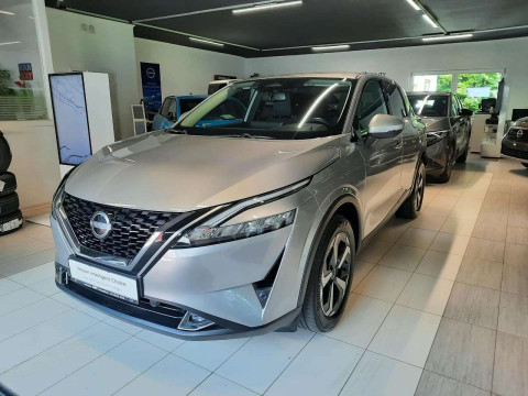 Automodell: Qashqai in der Farbe silber