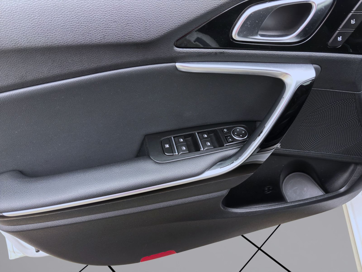 Thumb 10: Kia Ceed Sportswagon 1.4 T-GDI GT LINE NAVI KAMERA SITZHZG PDC