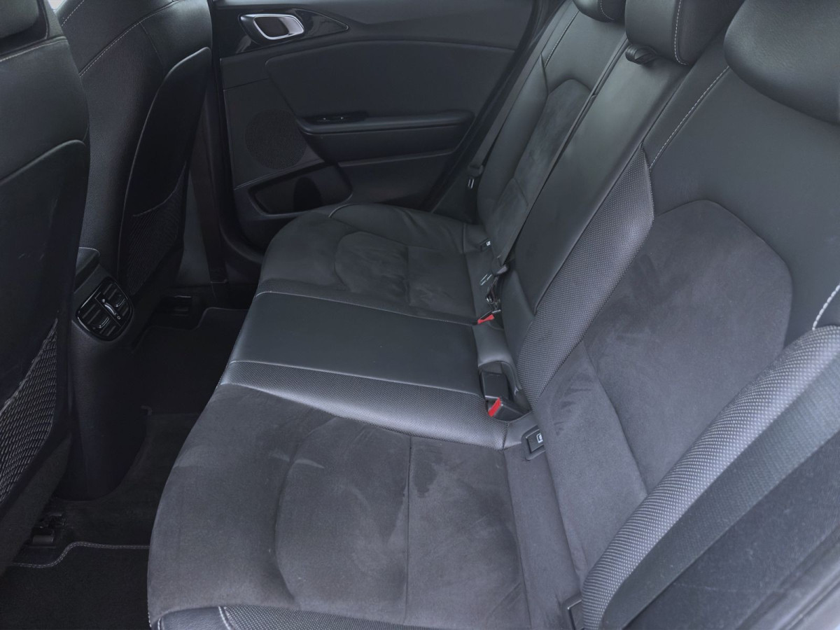 Thumb 15: Kia Ceed Sportswagon 1.4 T-GDI GT LINE NAVI KAMERA SITZHZG PDC