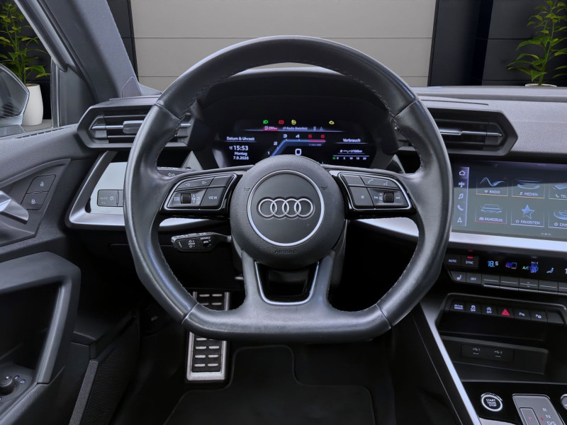 Bild 11: Audi A3 Limousine 40 TDI Q S LINE PANO NAVI+ SITZHZG PDC