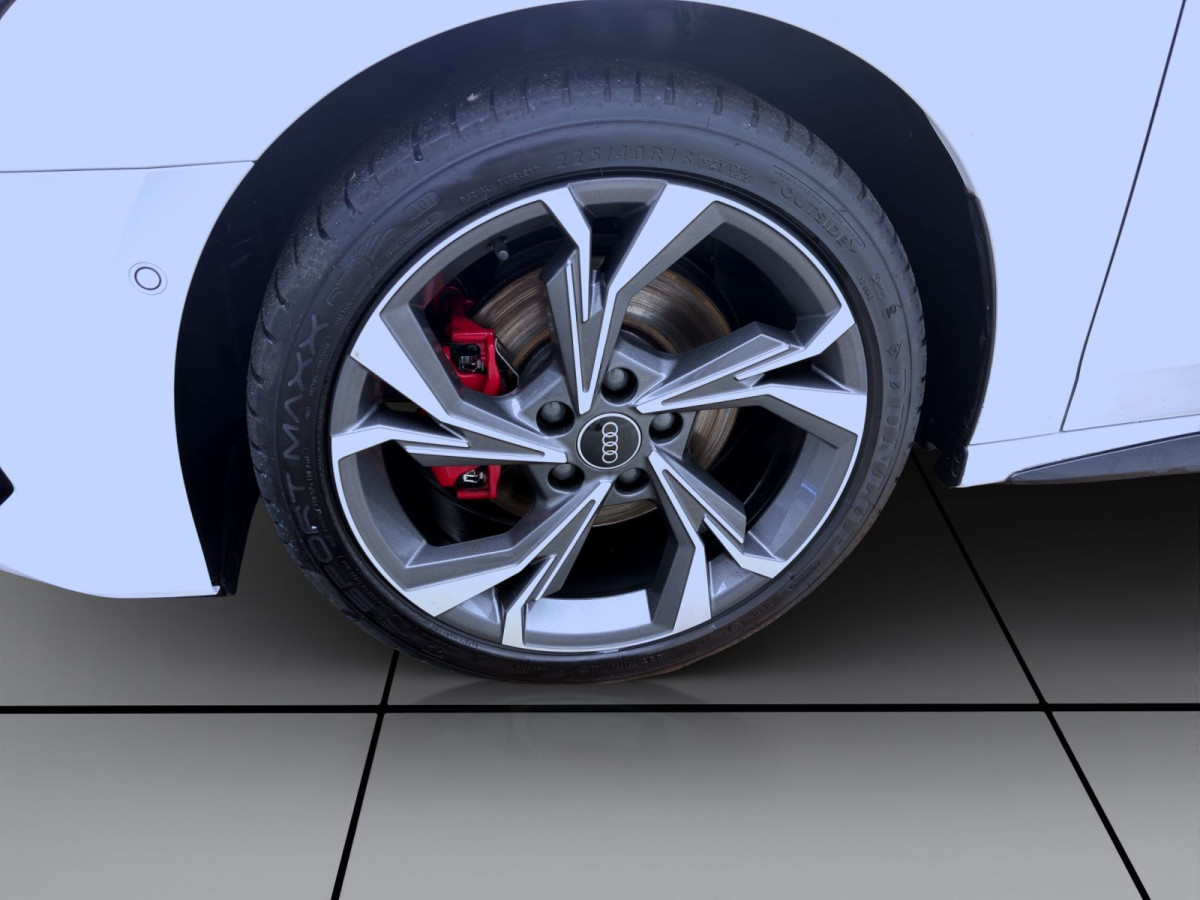 Thumb 8: Audi A3 Limousine 40 TDI Q S LINE PANO NAVI+ SITZHZG PDC