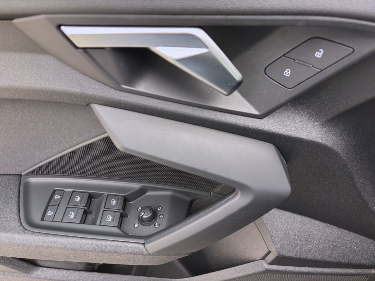 Thumb 10: Audi A3 Sportback 30 TFSI NAVI KAMERA SITZHZG VIRTUAL