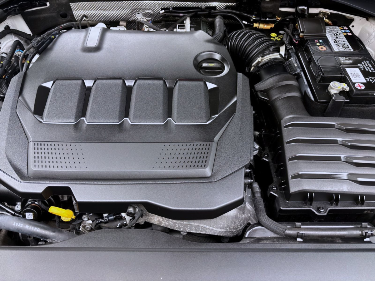 Thumb 18: Škoda Superb Combi 2.0 TDI DSG STYLE AHK NAVI KAMERA SITZHZG