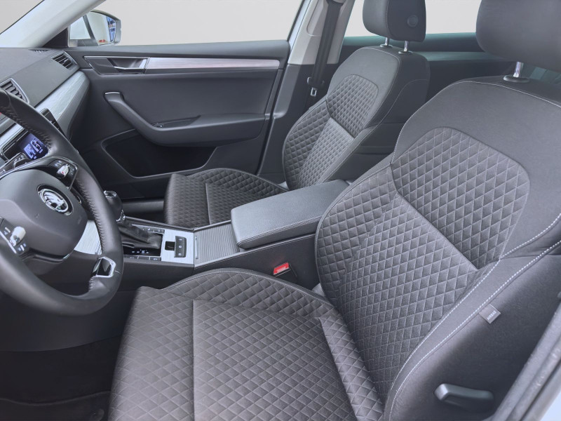 Bild 9: Škoda Superb Combi 2.0 TDI DSG AMBITION AHK NAVI LED KAMERA
