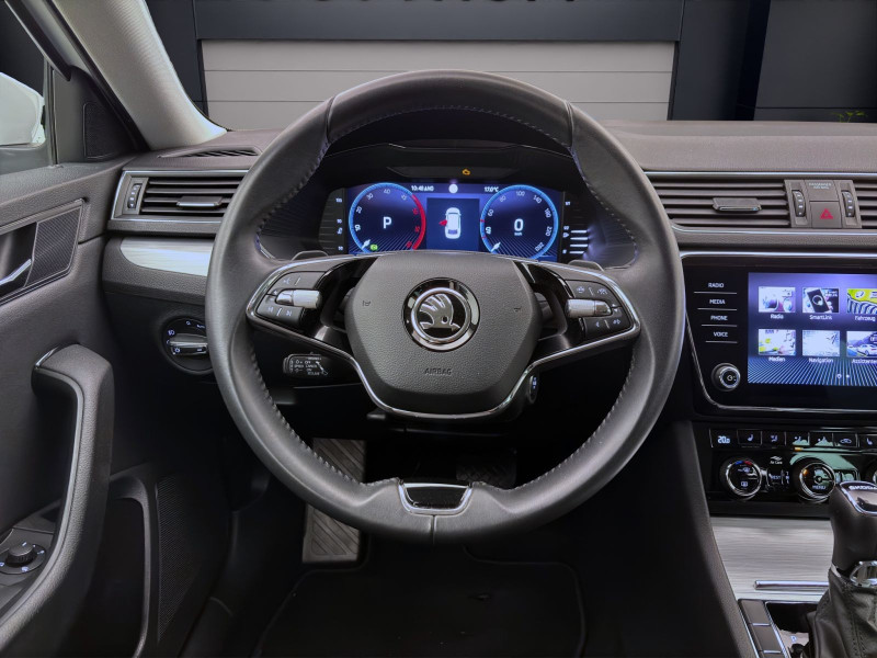Bild 11: Škoda Superb Combi 2.0 TDI DSG AMBITION AHK NAVI LED KAMERA