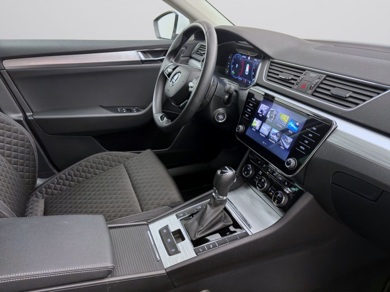 Bild 17: Škoda Superb Combi 2.0 TDI DSG AMBITION AHK NAVI LED KAMERA