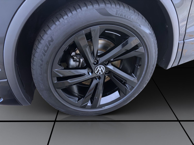 Bild 8: Volkswagen Tiguan 2.0 TDI DSG R-LINE NAVI MATRIX SITZHZG AHK