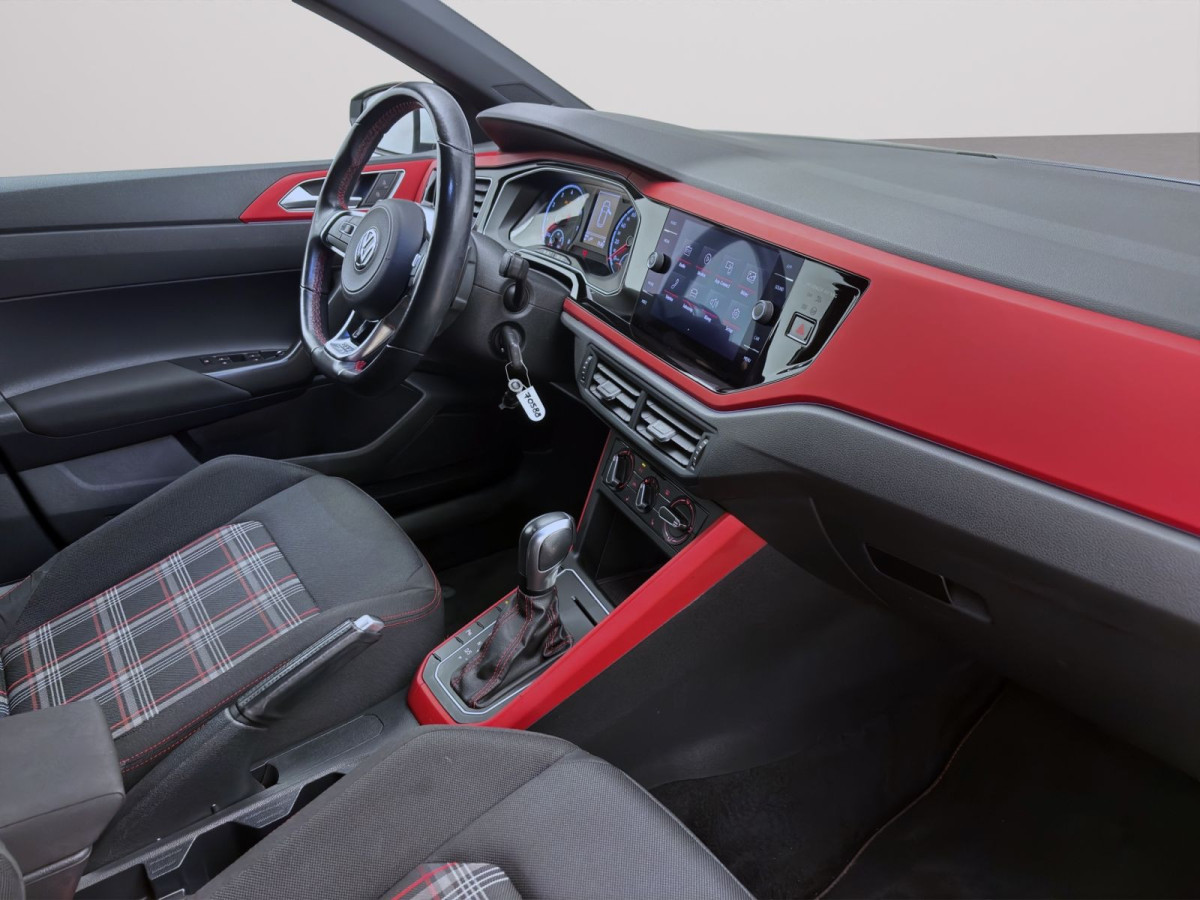 Thumb 17: Volkswagen Polo GTI KAMERA SITZHZG KLIMA PDC LM17