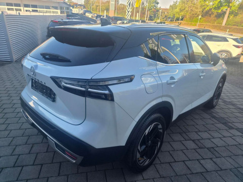Ansicht 4 - Gebrauchtwagen Fahrzeug, Modell Qashqai der Marke Nissan von Verkäufer Autohaus Helmut Weinmann GmbH & Co. KG