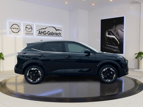 Ansicht 2 - Neuwagen Fahrzeug, Modell Qashqai der Marke Nissan von Verkäufer AHG Gabrisch GmbH