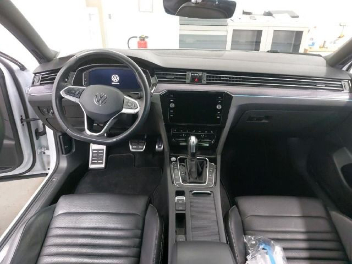 Thumb 5: Volkswagen Passat Variant 2.0 TDI DSG 4M ALLTRACK STDHZG AHK KAMERA