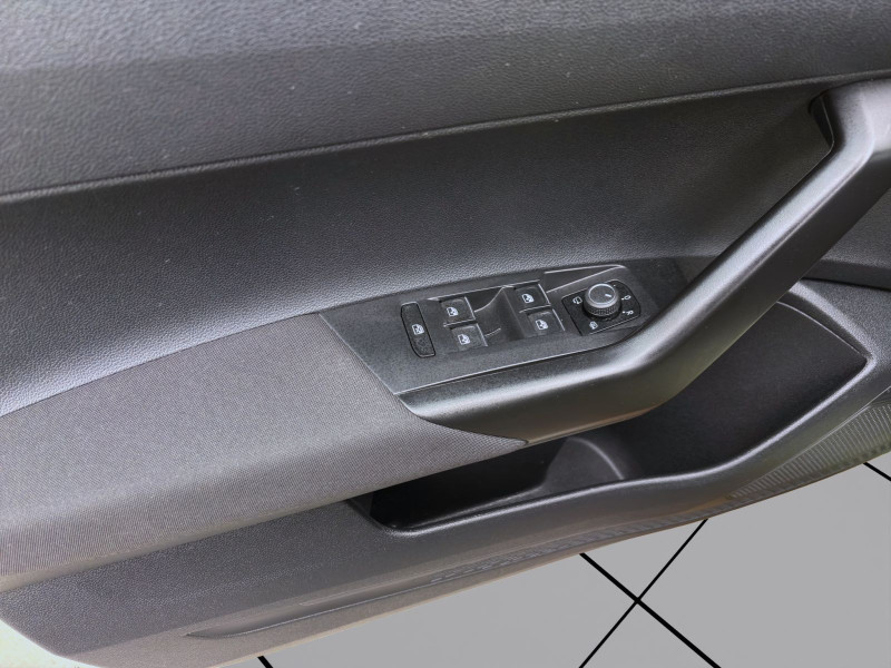 Bild 10: Volkswagen Taigo 1.5 TSI DSG R-LINE NAVI KAMERA SITZHZG PDC