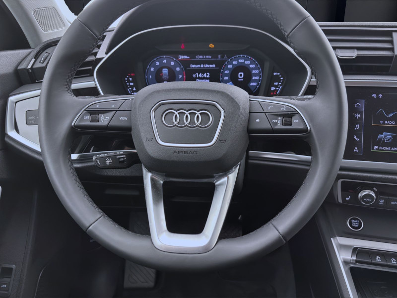 Bild 12: Audi Q3 35 TFSI ADVANCED AHK NAVI SONOS LED SITZHZG