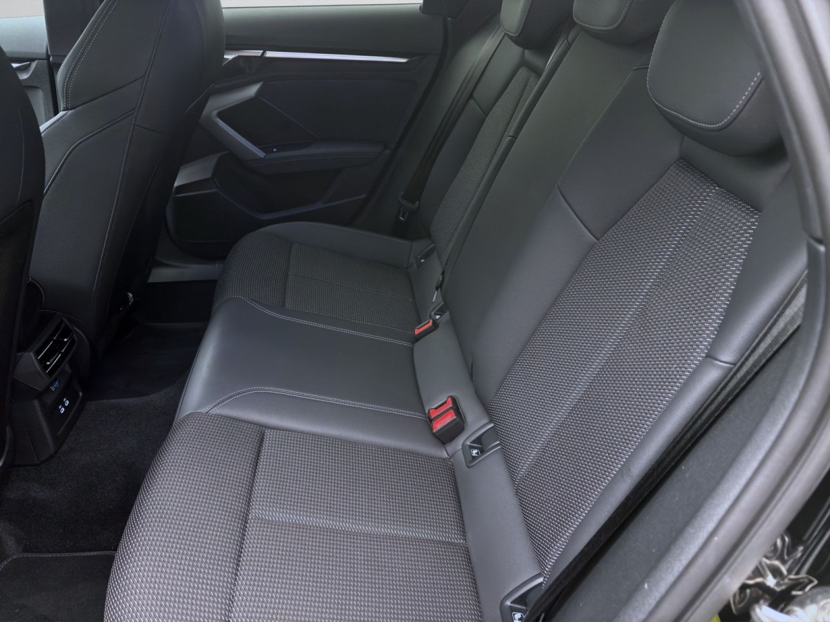 Thumb 15: Audi A3 Sportback TFSI S-LINE NAVI KAMERA KLIMA SHZG