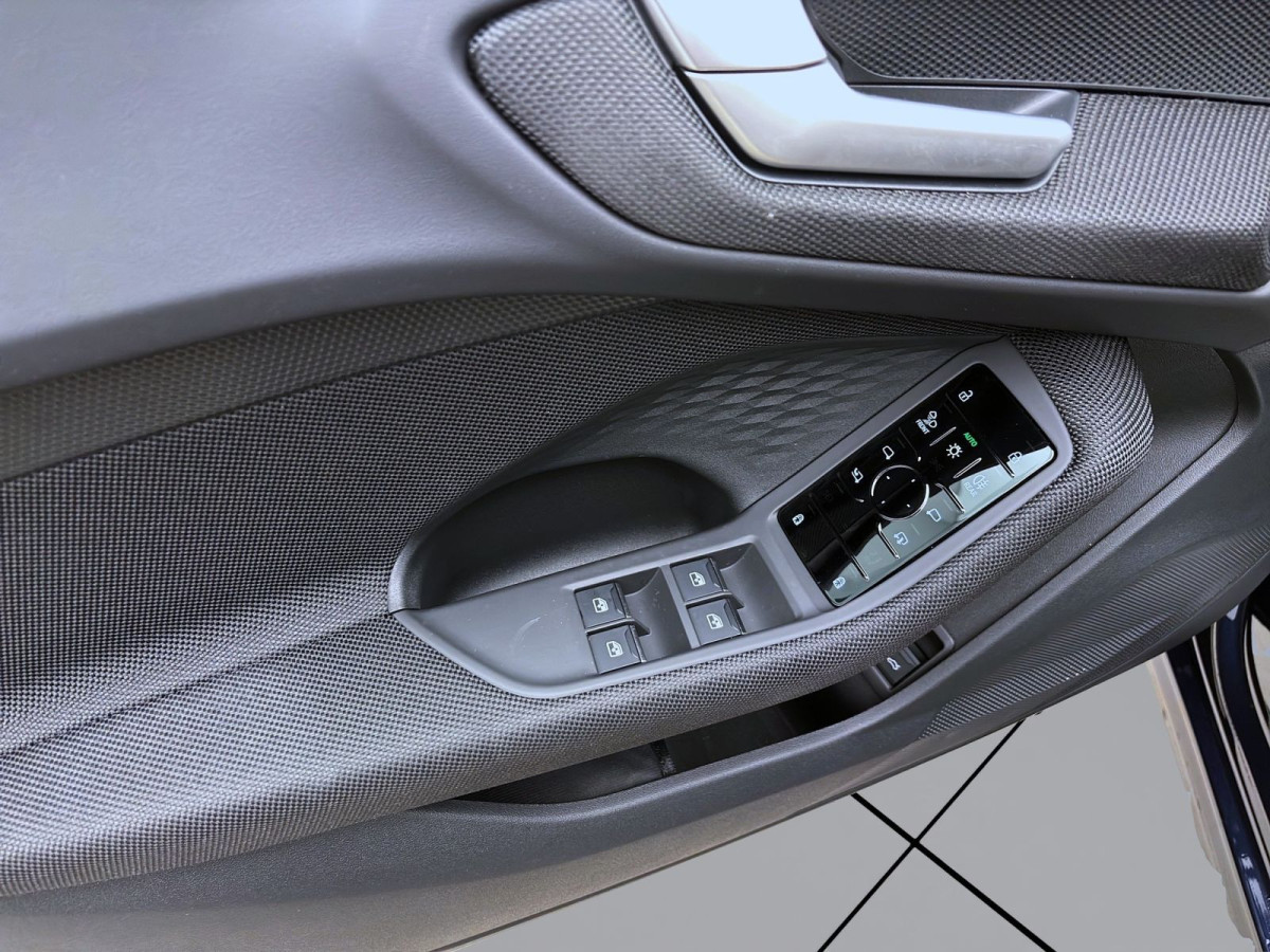 Thumb 10: Audi A5 Avant TFSI NAVI KAMERA SITZHZG PDC AHK