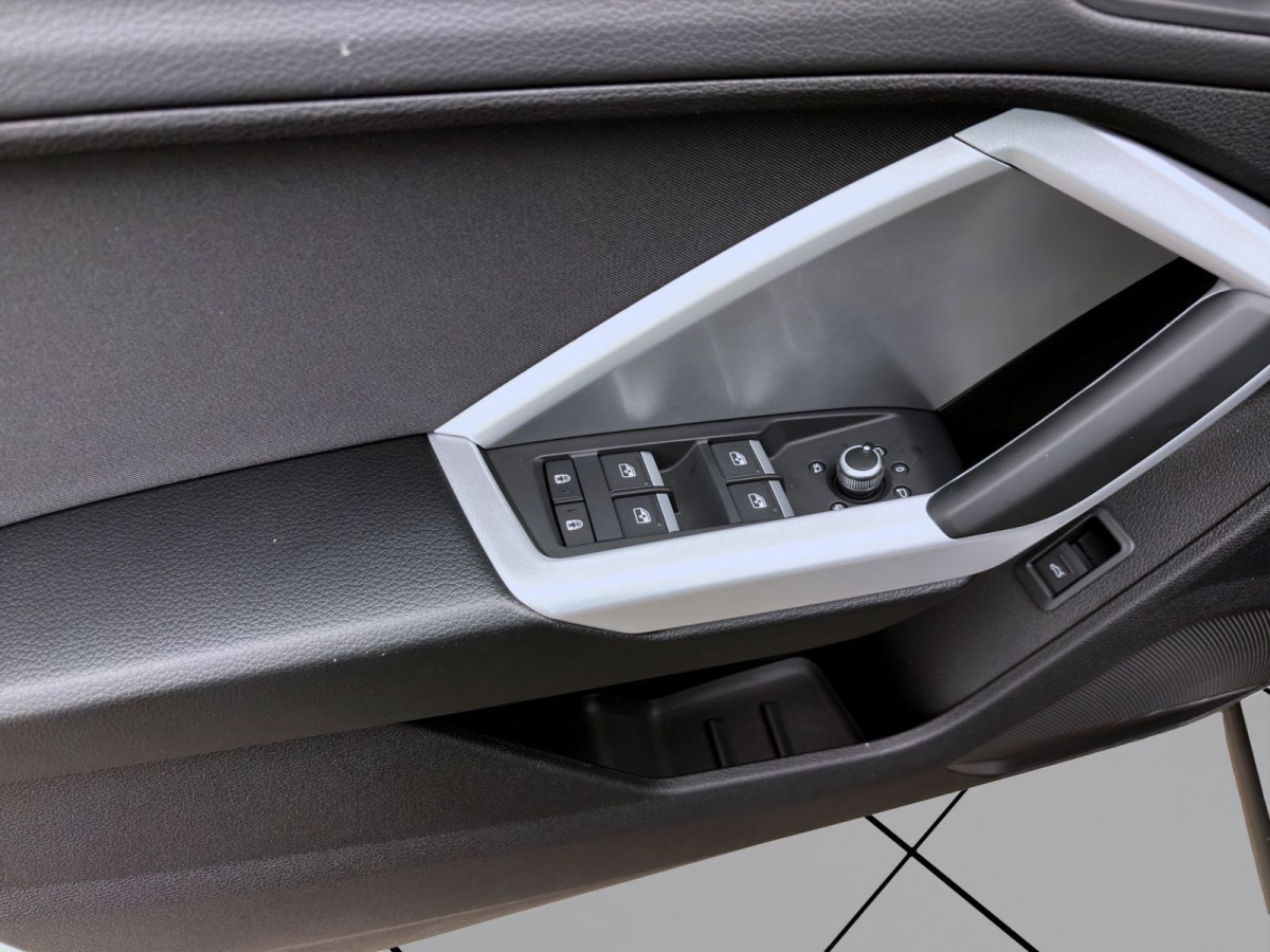 Thumb 10: Audi Q3 Sportback 35 TFSI AHK NAVI KAMERA LED SITZHZG