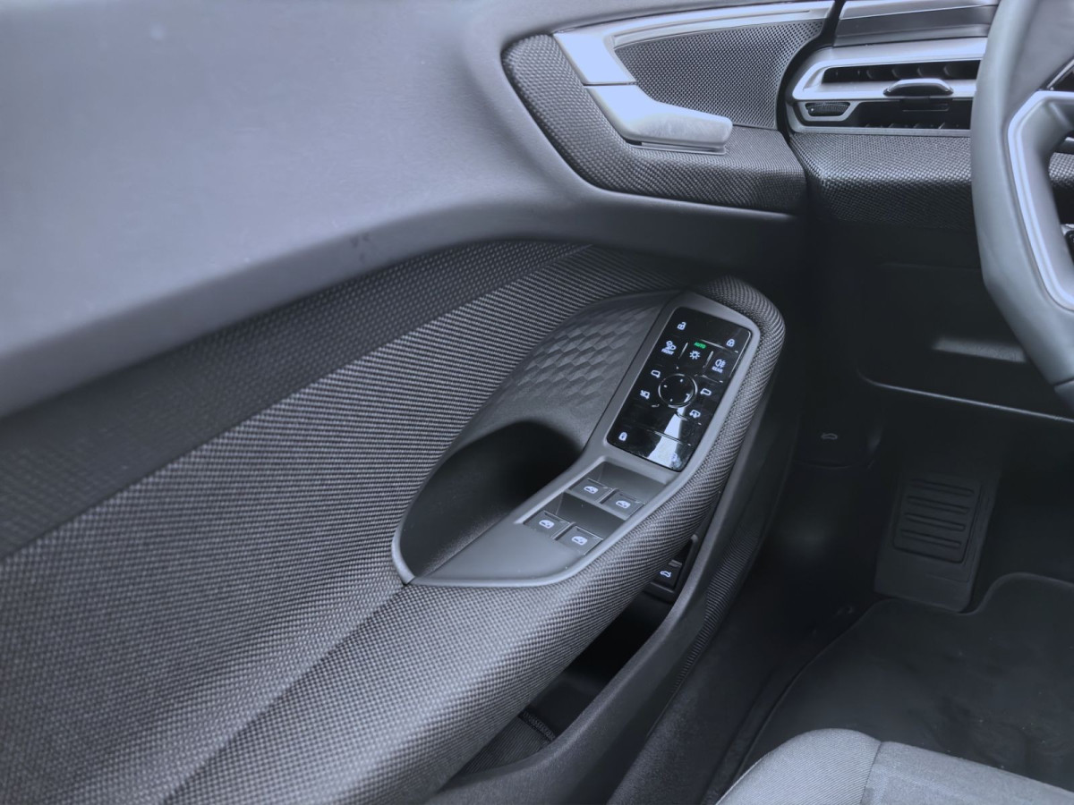Thumb 10: Audi A5 Limousine TDI NAVI MATRIX AHK KAMERA PDC