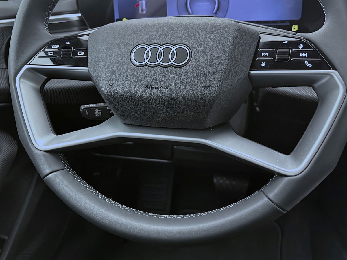 Thumb 12: Audi A5 Limousine TDI NAVI MATRIX AHK KAMERA PDC