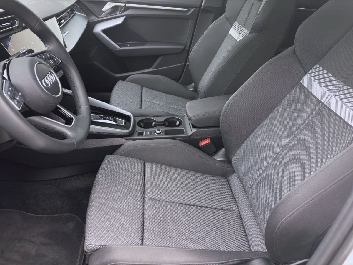 Thumb 9: Audi A3 Sportback TFSI NAVI PANO eKLAPPE AHK LED