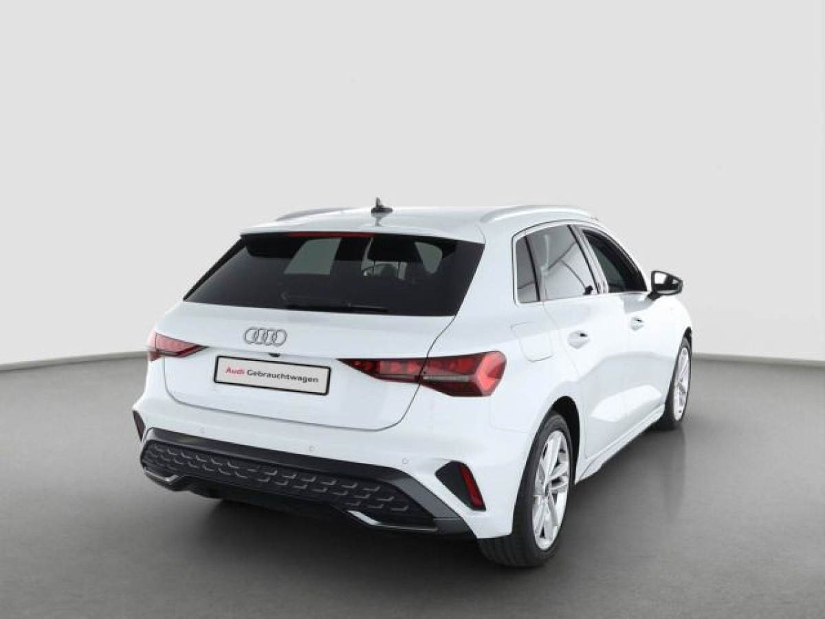 Thumb 2: Audi A3 Sportback TFSI S-LINE KAMERA NAVI AHK MATRIX