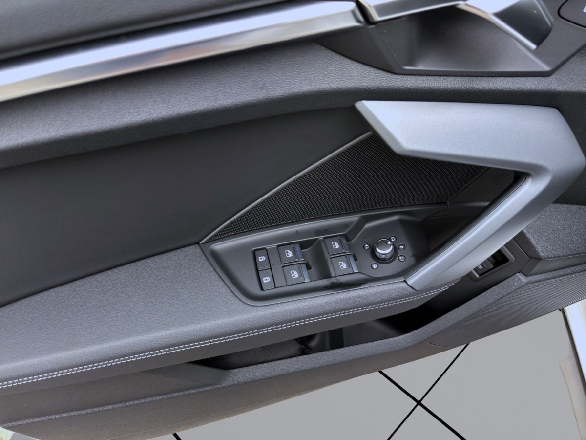Thumb 10: Audi A3 Sportback TFSI S-LINE KAMERA NAVI AHK MATRIX