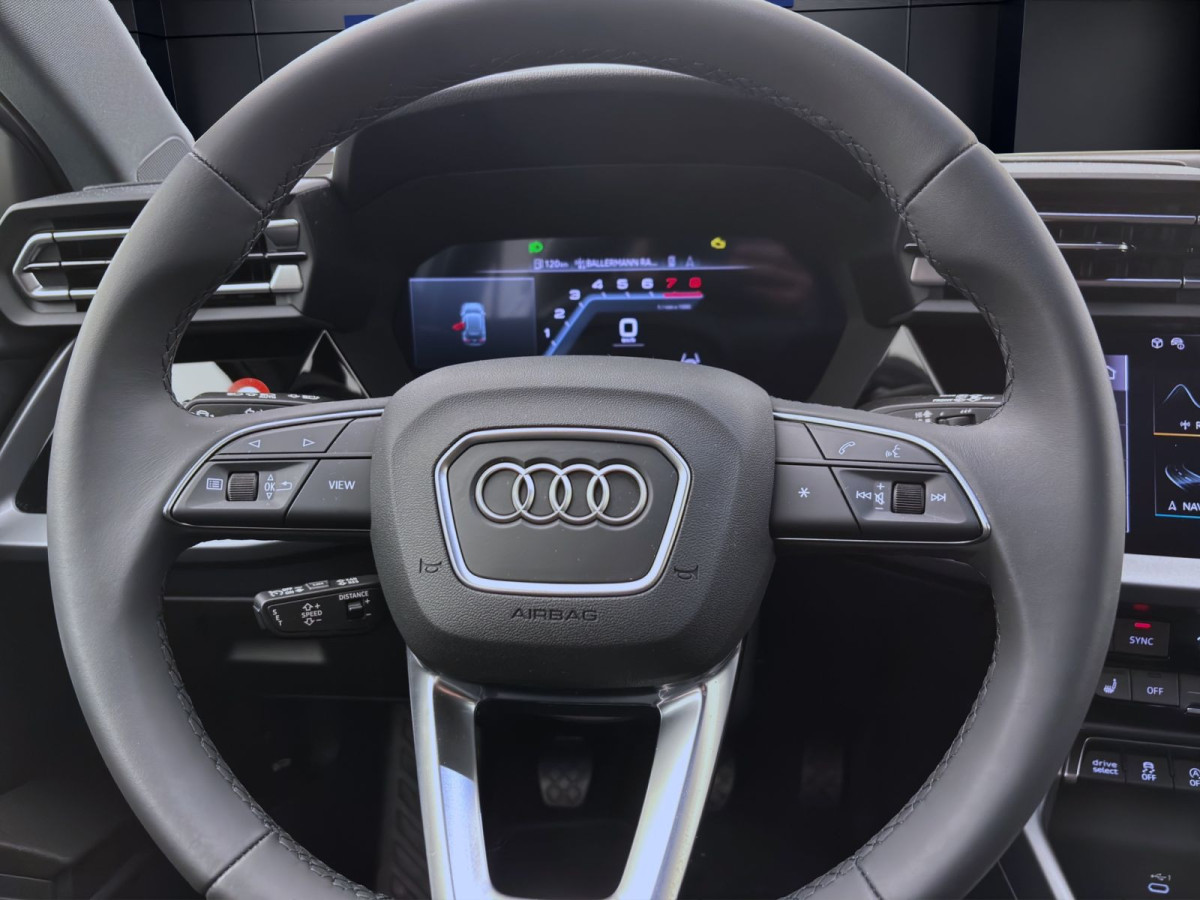 Thumb 12: Audi A3 Sportback TFSI S-LINE KAMERA NAVI AHK MATRIX