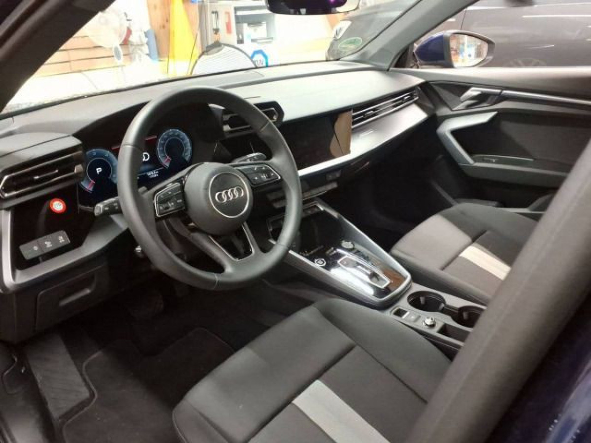 Thumb 3: Audi A3 Sportback TDI ADVANCED KAMERA KLIMA NAVI LM17