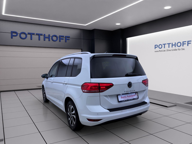 Bild 2: Volkswagen Touran 1.5 TSI DSG ACTIVE NAVI SITZHZG PDC DAB+