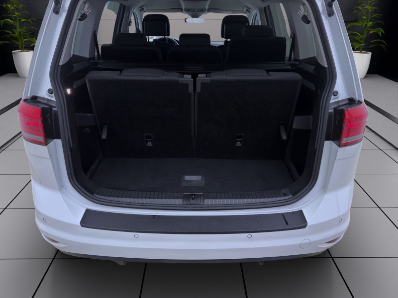 Bild 4: Volkswagen Touran 1.5 TSI DSG ACTIVE NAVI SITZHZG PDC DAB+