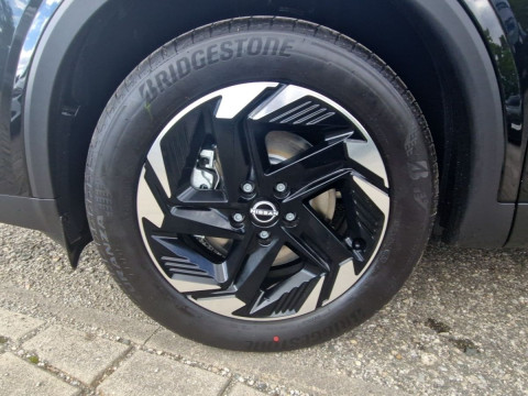 Ansicht 6 - Neuwagen Fahrzeug, Modell Qashqai der Marke Nissan von Verkäufer Autocenter Kornmaul GmbH