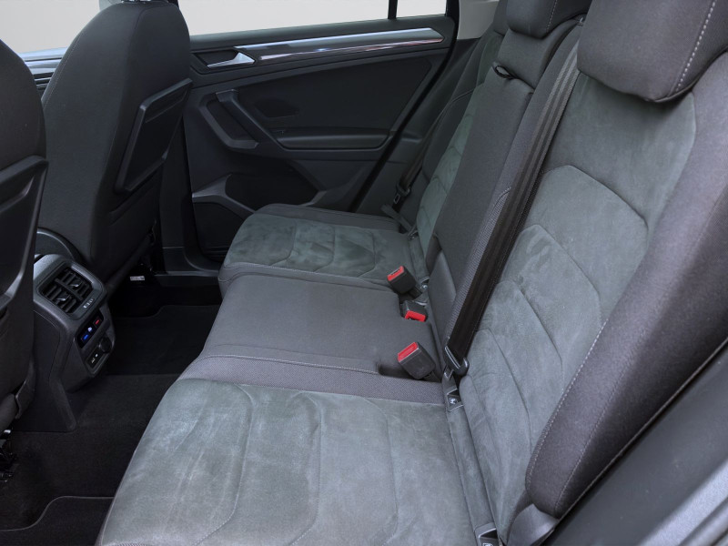 Bild 15: Volkswagen Tiguan 2.0 TDI DSG 4M HIGHLINE PANO KAMERA NAVI HuD