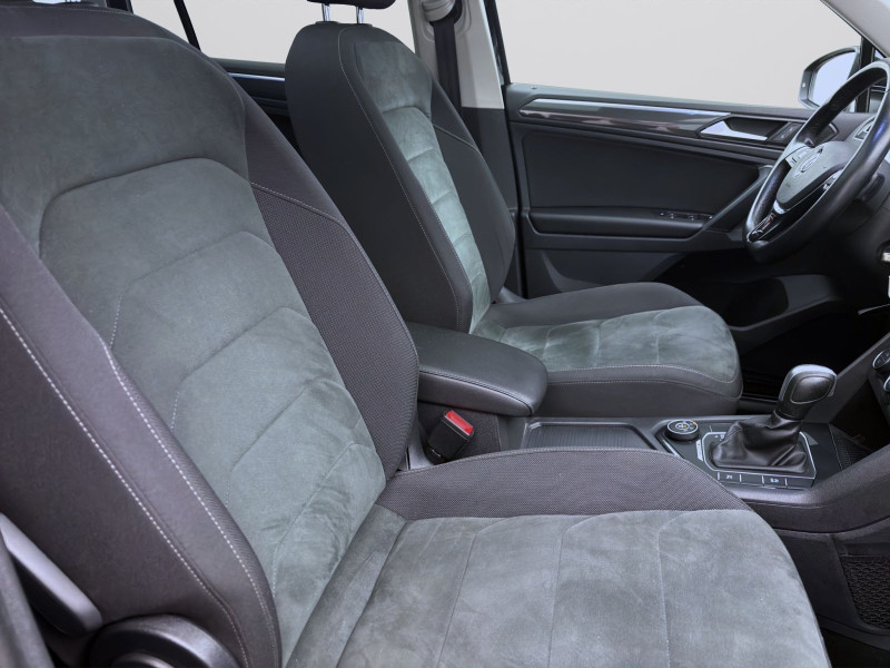 Bild 16: Volkswagen Tiguan 2.0 TDI DSG 4M HIGHLINE PANO KAMERA NAVI HuD