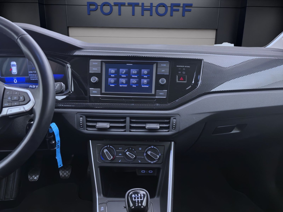 Thumb 14: Volkswagen Taigo 1.0 TSI LIFE SITZHZG PDC LED KLIMA